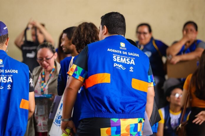 Prefeitura de Manaus convoca oito aprovados no concurso da Semsa. Nomeados têm até 5 de janeiro de 2026 para entregar documentos.