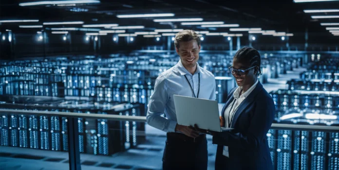 IA do Senai ajuda profissionais a planejar carreiras, identificar habilidades, indicar cursos e aproximar formação das demandas do mercado.