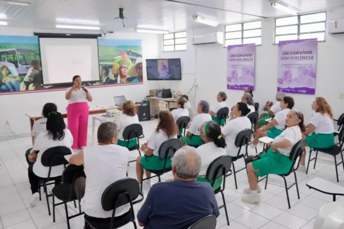 Janeiro Branco reforça ações de saúde mental no Amazonas com palestras, rodas de conversa e atividades educativas ao longo do mês.