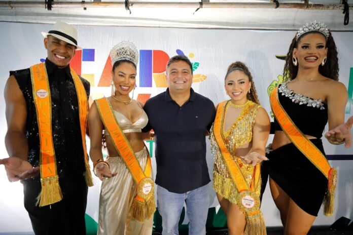 Carnaval na Floresta 2026 terá R$ 8,14 milhões em investimentos para escolas de samba, blocos, Carnaboi e desfiles no Sambódromo.