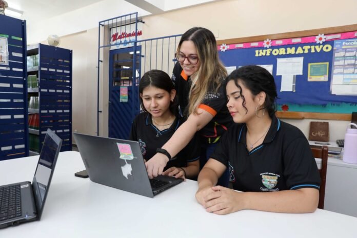 Alunos da rede estadual podem pedir isenção da taxa do PSC da UFAM entre 23 e 24 de fevereiro. Critérios e prazo para solicitar online.