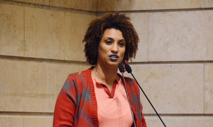 STF começa julgamento dos supostos mandantes do assassinato de Marielle Franco e Anderson Gomes, oito anos após o crime no Rio de Janeiro.