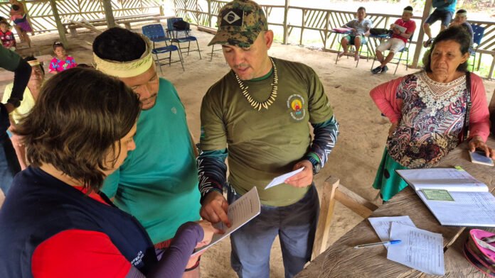 A Defensoria Pública promove mutirão jurídico para indígenas do Vale do Javari no Amazonas.