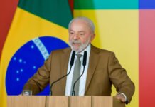 Lula zera imposto e cria subsídio para diesel para conter alta do petróleo causada por guerra no Irã Lula zera imposto do diesel e cria subsídio para conter alta do petróleo provocada pela guerra no Irã e reduzir impacto no preço do combustível.