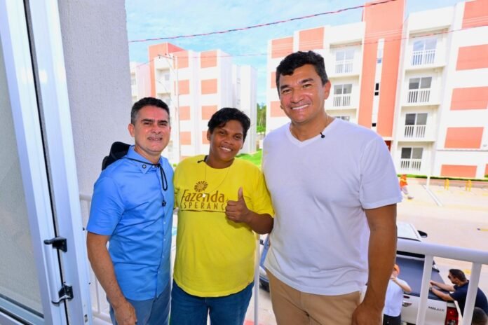 Morar Melhor 13: 192 famílias fazem vistoria em apartamentos antes da entrega em Manaus. Residencial terá 576 unidades.