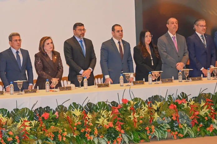 Escola de Contas do TCE-AM abre ano letivo de 2026 e anuncia expansão, novos cursos de pós-graduação e meta de se tornar Escola Superior.