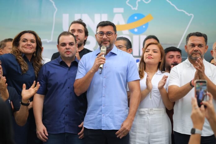 O governador Wilson Lima anunciou que não disputará o Senado em outubro. Saiba os detalhes da decisão de permanecer no Governo do Amazonas até 2027.