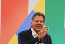 Haddad deixa Fazenda para eleição em SP e Dario Durigan assume comando econômico Com a Mudança no Ministério da Fazenda, Dario Durigan assume o cargo após a saída de Haddad para disputar eleição em SP.