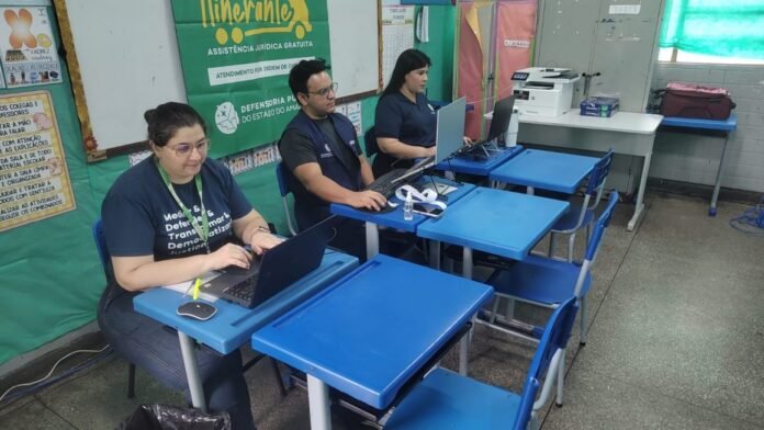 A Defensoria Itinerante oferece serviços de divórcio, pensão e registros na Zona Leste de Manaus.