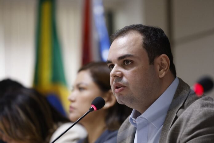 Reajuste de 4,14% beneficia mais de 14 mil servidores da segurança no Amazonas e inclui promoção de 713 militares.