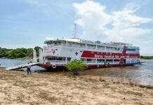Barco Hospital inicia atendimentos de saúde em Alvarães, nesta terça-feira Barco Hospital inicia atendimentos em Alvarães com cirurgias, exames, consultas médicas e serviços odontológicos até 10 de maio.