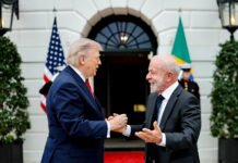 Lula e Trump se reúnem na Casa Branca para discutir tarifas e minerais críticos Saiba os detalhes da reunião entre Lula e Trump na Casa Branca. Discussões sobre tarifas, terras raras e o futuro das relações comerciais Brasil e EUA.