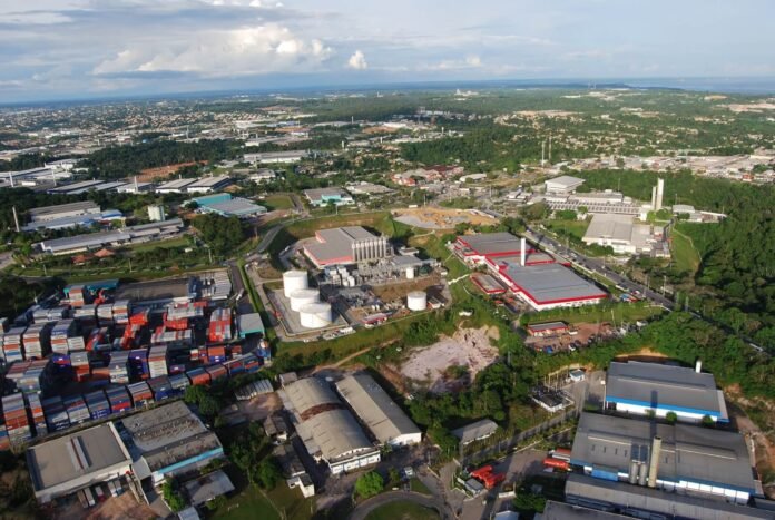 Bancada e governo reagem contra processo da Fiesp e Abinee que visa derrubar os créditos tributários da Zona Franca de Manaus na reforma.