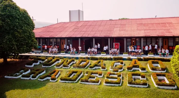 Último dia para se inscrever na EJA em Manaus. Fundação Bradesco oferece 35 vagas gratuitas para conclusão do Ensino Médio.