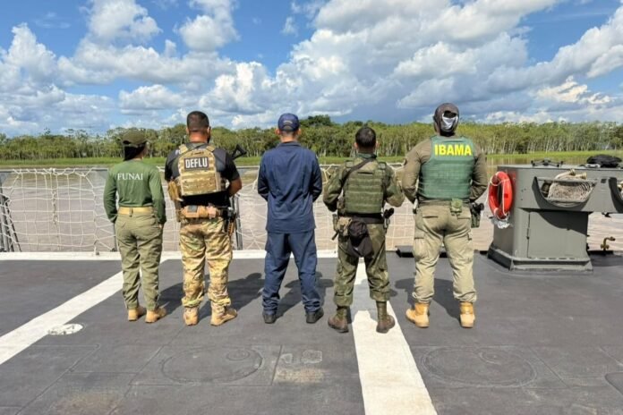 Operação Gavião reforça proteção de terras indígenas no Amazonas e combate crimes ambientais com multas superiores a R$ 500 mil.
