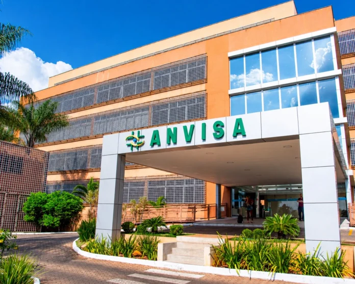 Anvisa amplia o uso de medicamentos para tratar lúpus e esclerose múltipla em crianças e adolescentes.