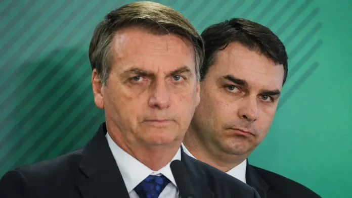 Ordem afirma que o senador atua como advogado do ex-presidente e pede autorização para encontros profissionais reservados.