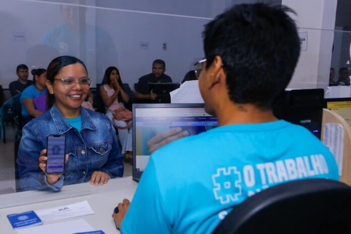 Sine Manaus oferece 641 vagas de emprego nesta terça (28). Confira os documentos exigidos, locais de atendimento e como participar.