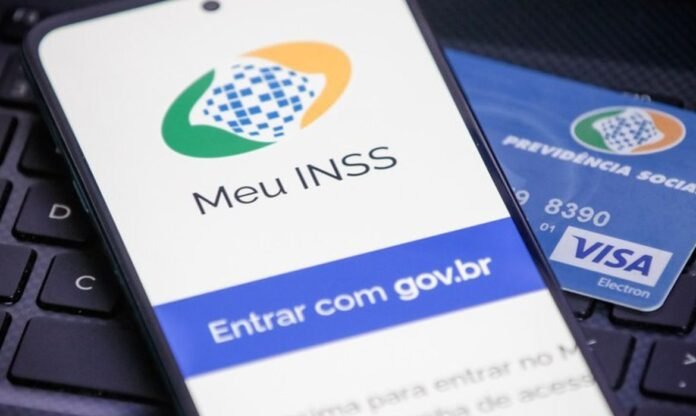 Mutirão do INSS realiza 17,8 mil perícias médicas em todo o país e amplia atendimentos presenciais e por telemedicina.