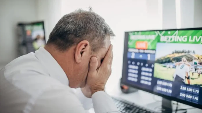 Governo lança canal no SUS para apoiar pessoas afetadas por apostas virtuais. Saiba como fazer o autoteste gratuito.