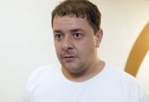 Polícia Federal aciona STF e solicita novo inquérito contra filho de Lula Polícia Federal solicita ao STF a abertura de um terceiro inquérito contra Lulinha para apurar suspeitas de tráfico de influência.