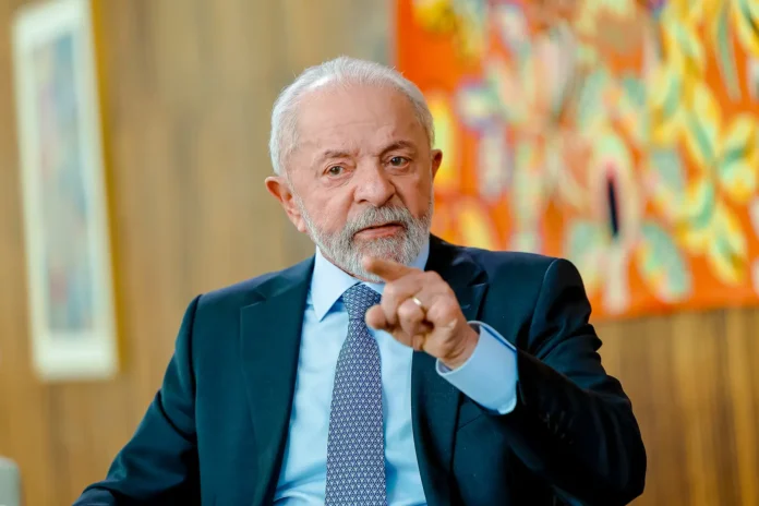 Lula defende quebra completa do sigilo no caso Master e afirma que o Brasil precisa conhecer todas as informações das investigações.